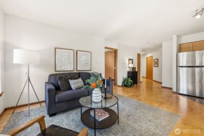 412 11th Avenue #206, Seattle, WA 98122 - Photo 10