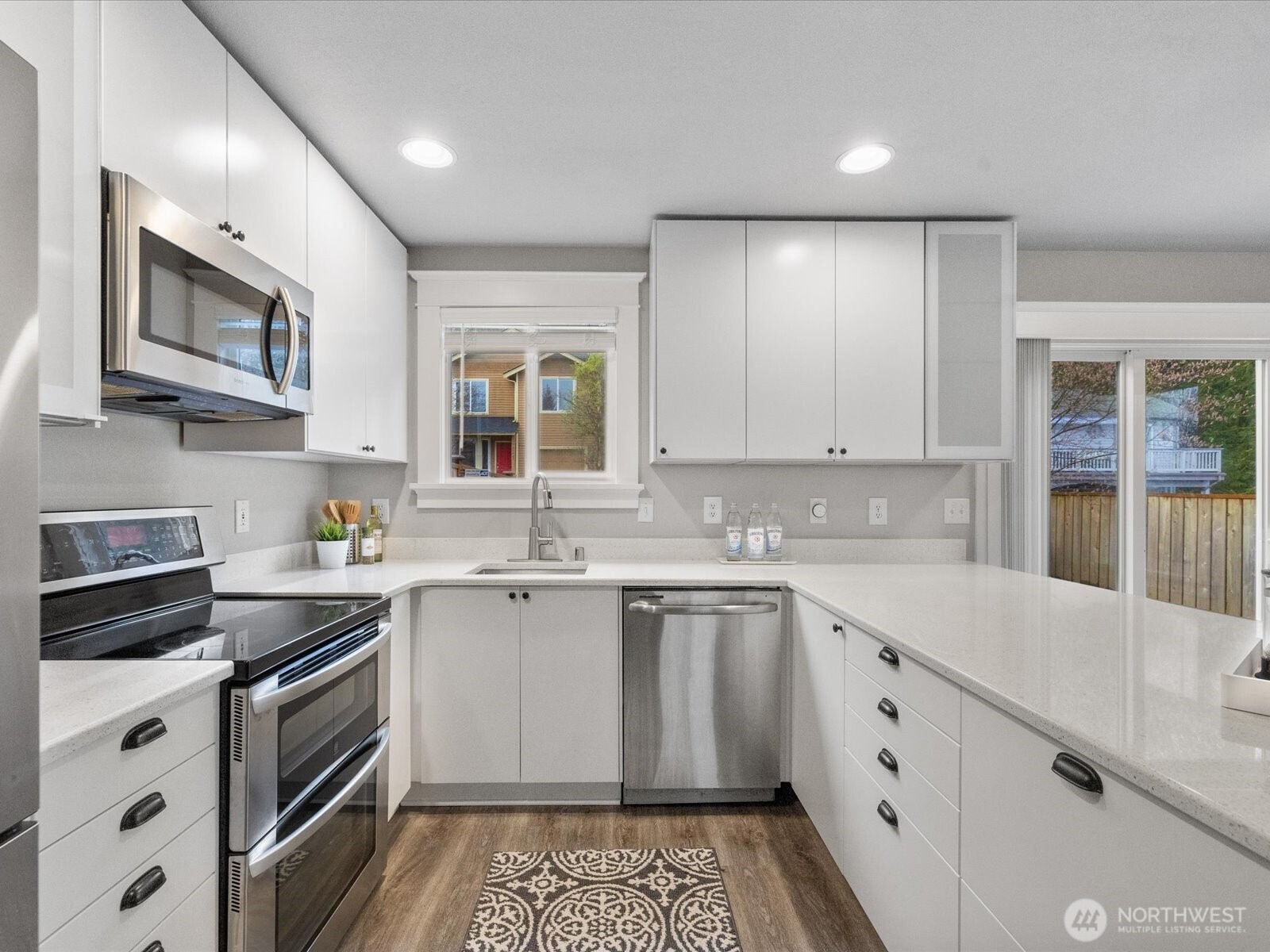 26491 NE Valley Street , Duvall, WA 98019