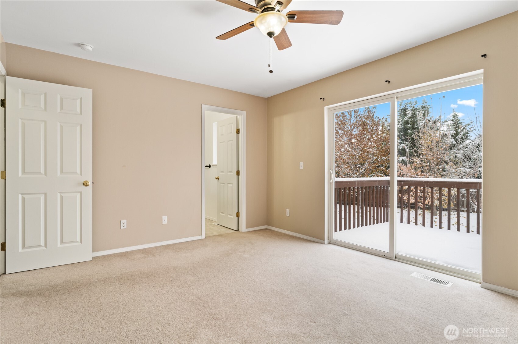 2371 Veedol Drive E, East Wenatchee, WA 98802