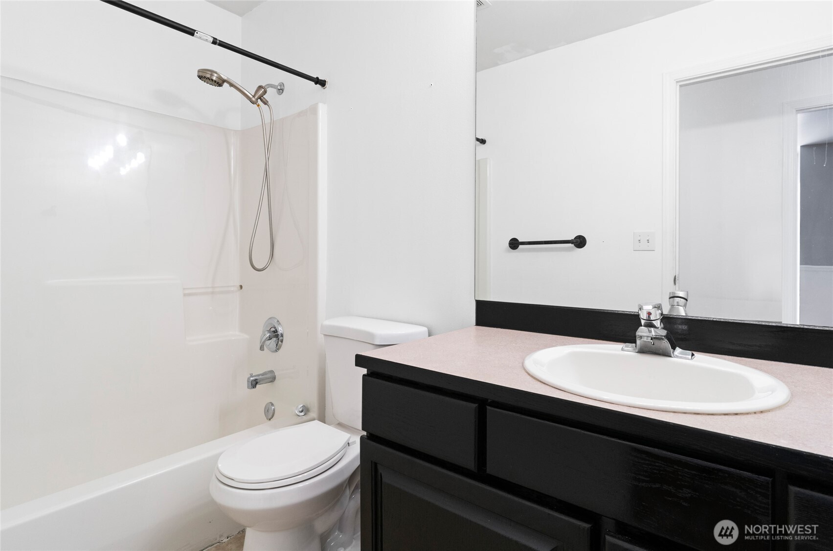 2371 Veedol Drive E, East Wenatchee, WA 98802