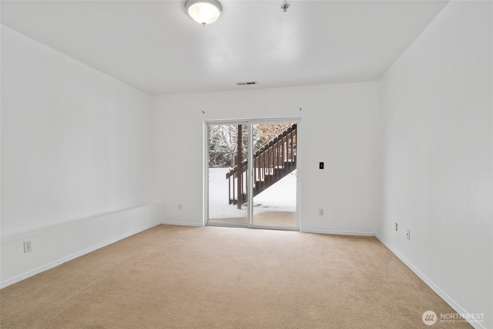 2371 Veedol Drive E, East Wenatchee, WA 98802