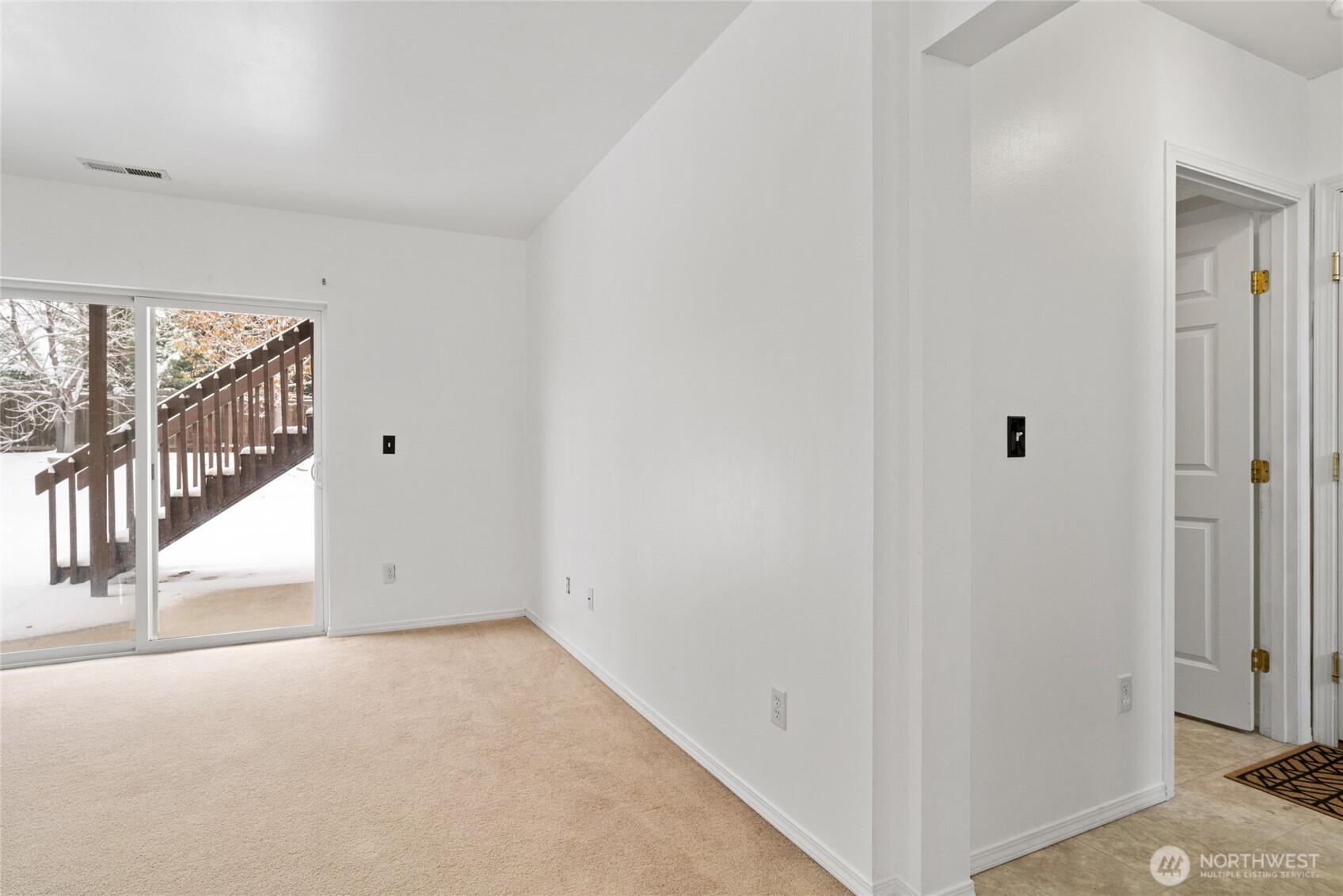 2371 Veedol Drive E, East Wenatchee, WA 98802