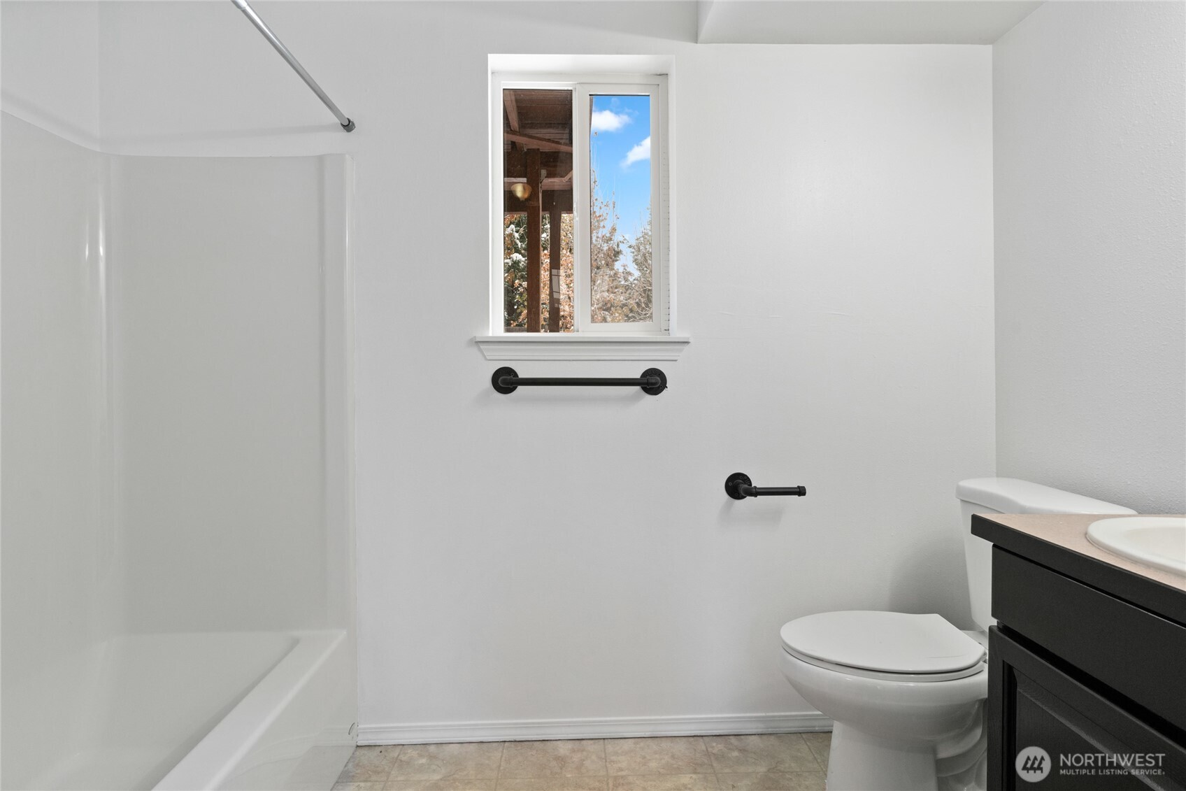 2371 Veedol Drive E, East Wenatchee, WA 98802