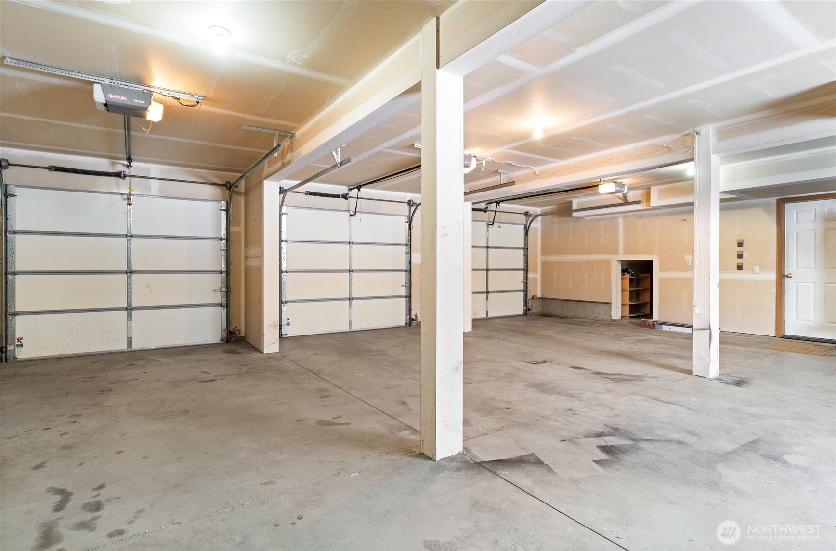 2371 Veedol Drive E, East Wenatchee, WA 98802