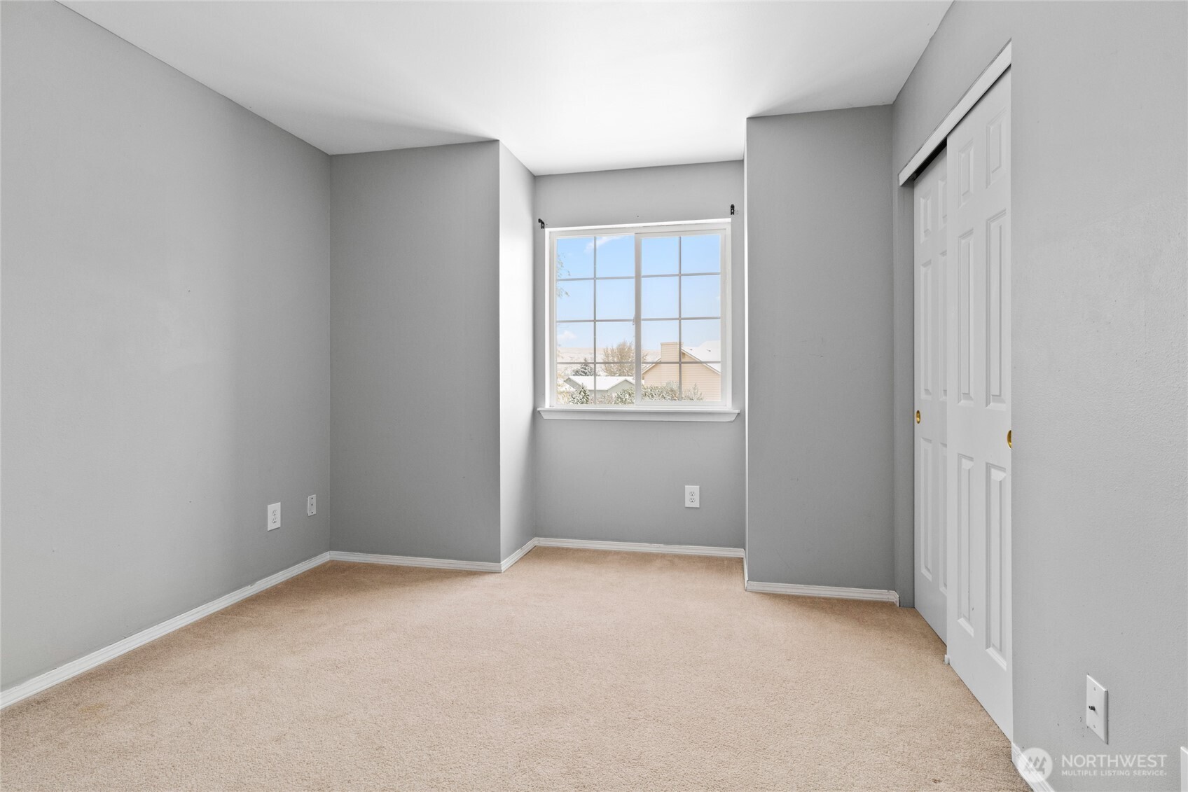 2371 Veedol Drive E, East Wenatchee, WA 98802