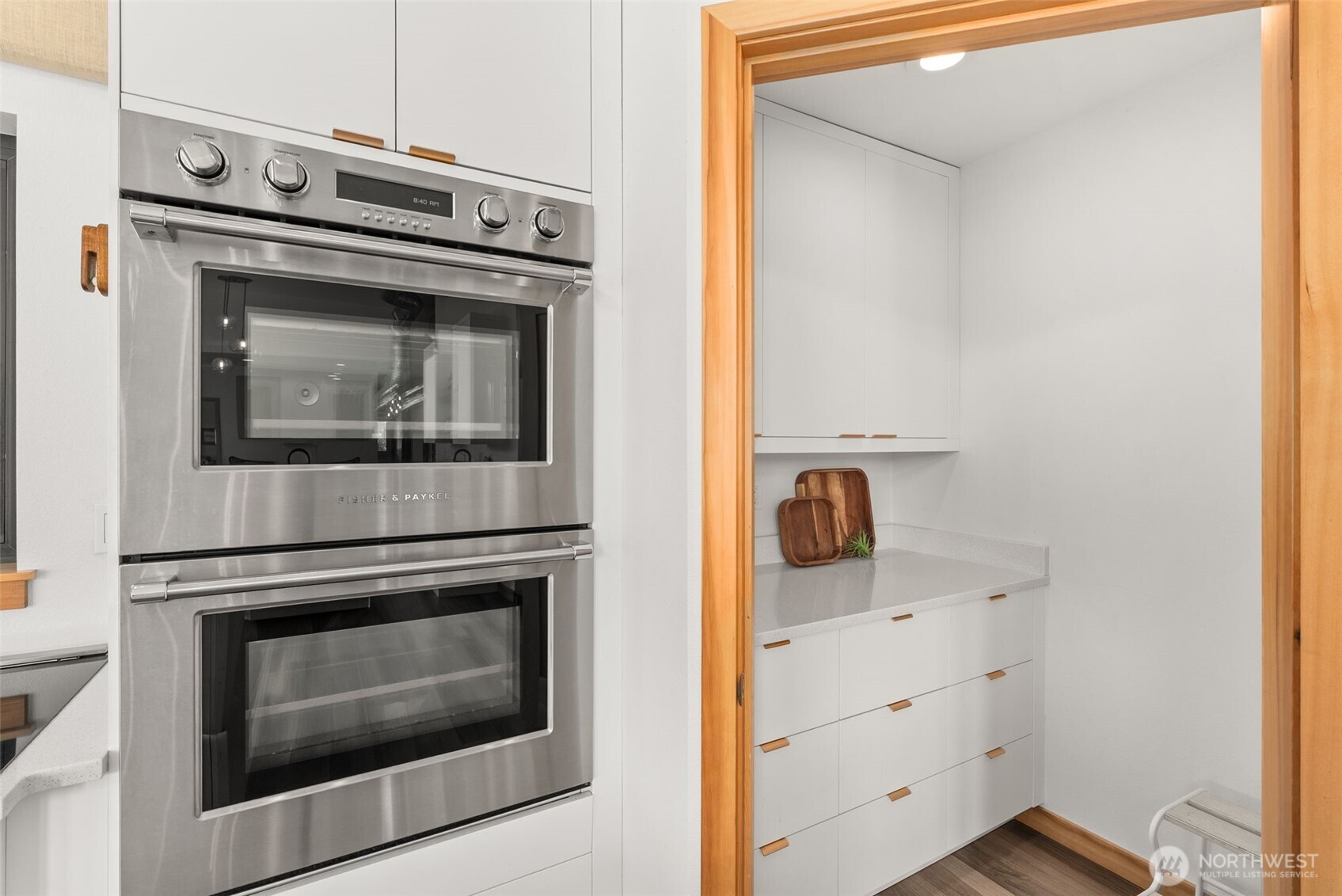 360 Smokey Valley Road , Winlock, WA 98591