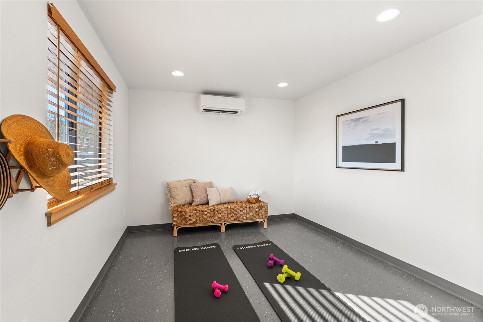 360 Smokey Valley Road , Winlock, WA 98591