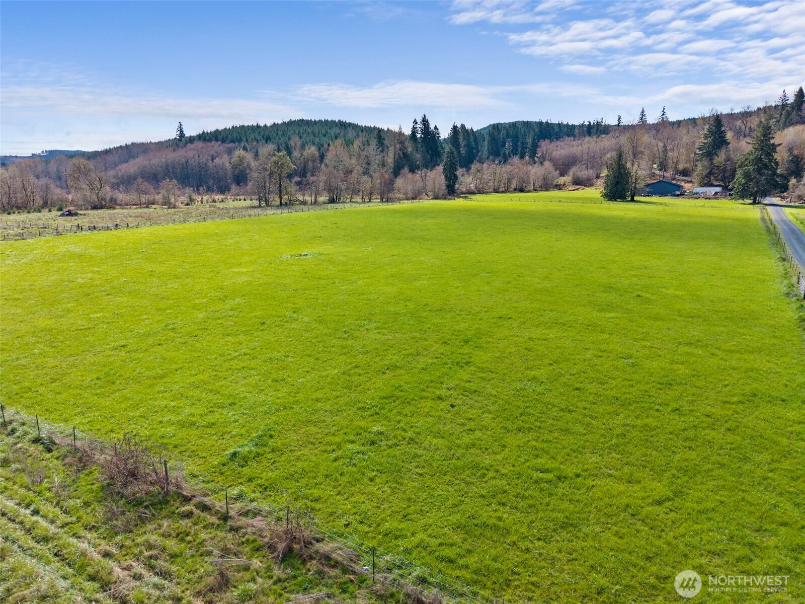 360 Smokey Valley Road , Winlock, WA 98591