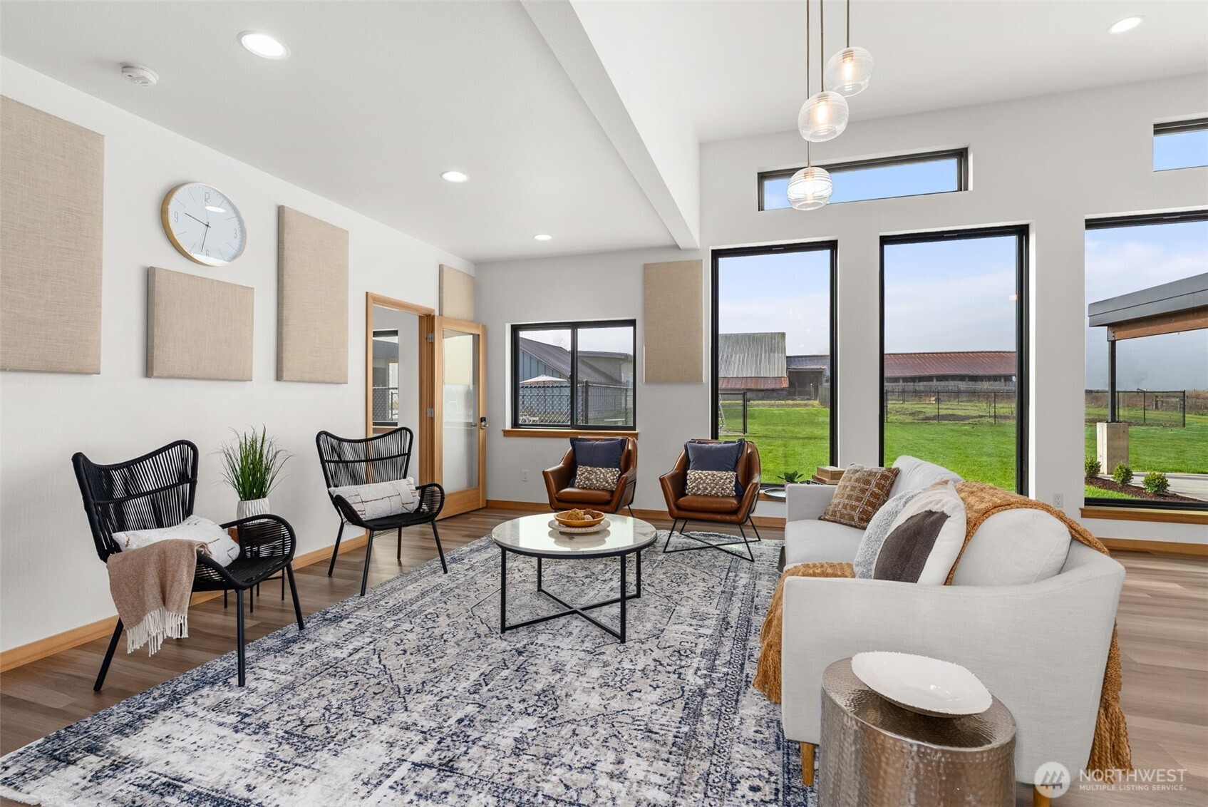 360 Smokey Valley Road , Winlock, WA 98591