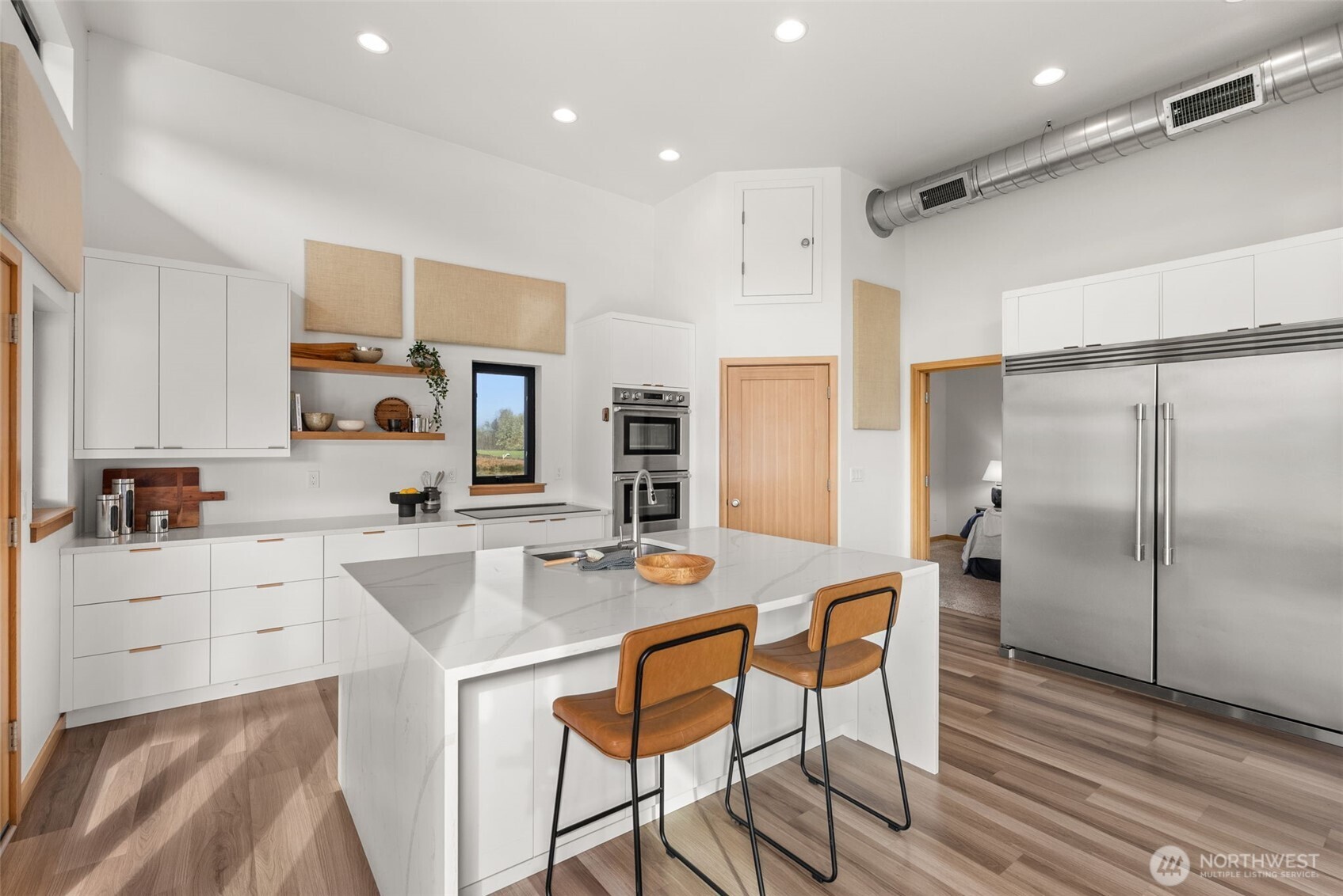 360 Smokey Valley Road , Winlock, WA 98591