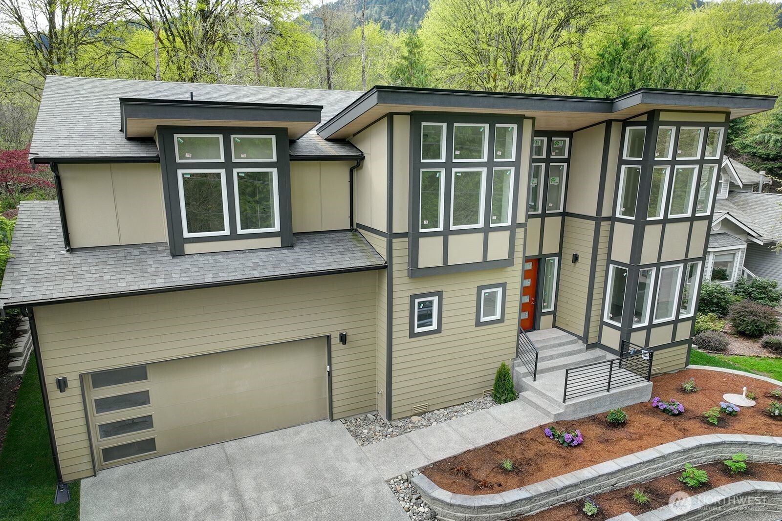 865 Front Street S, Issaquah, WA 98027