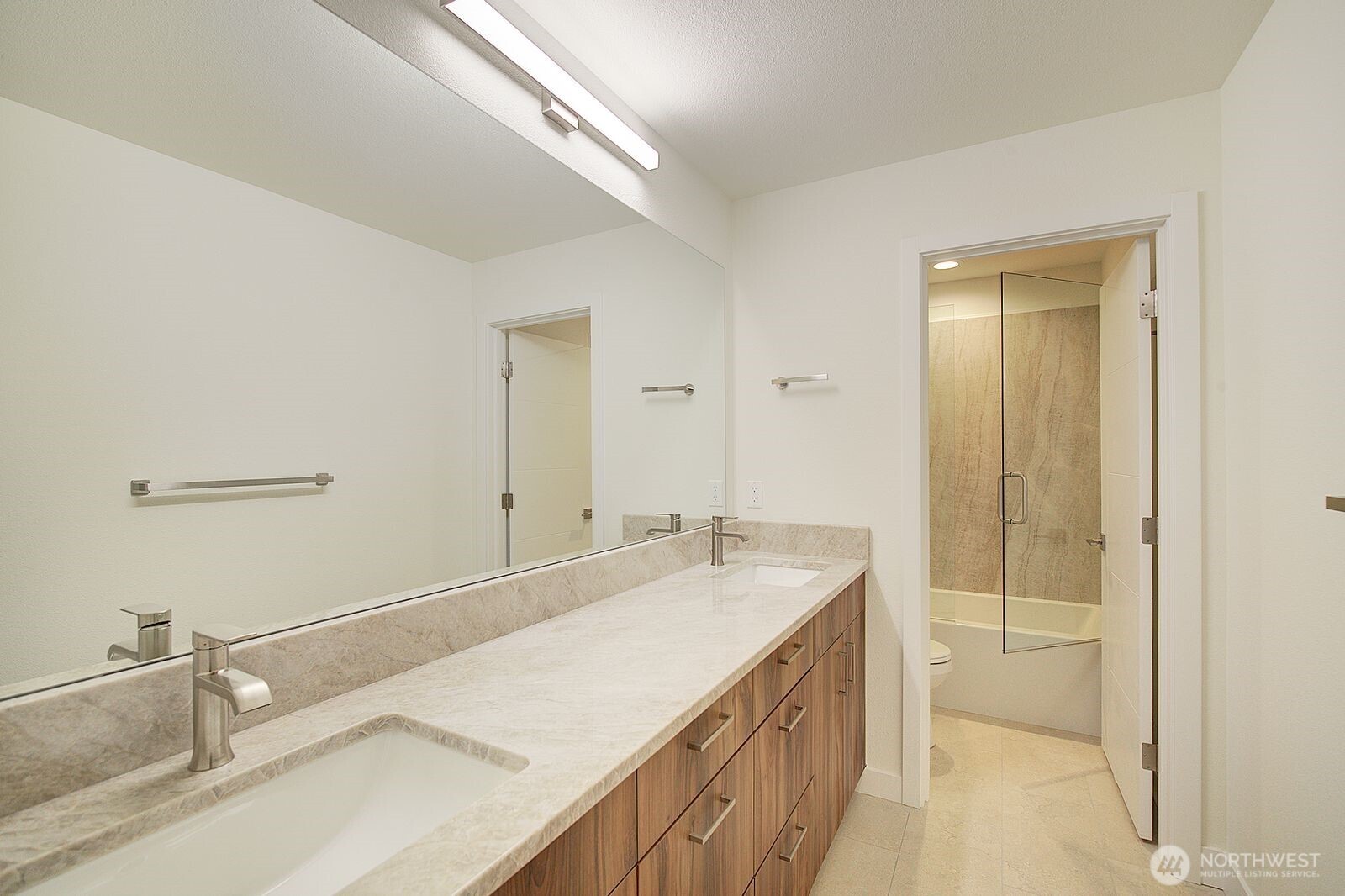 865 Front Street S, Issaquah, WA 98027