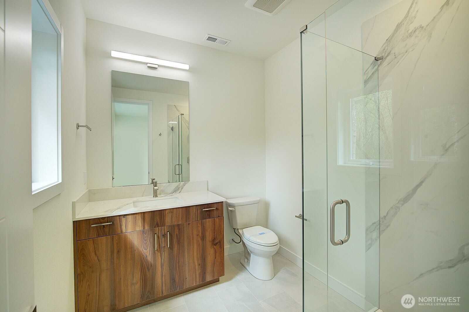 865 Front Street S, Issaquah, WA 98027