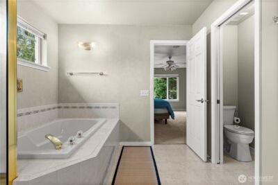 8805 182nd Street E, Puyallup, WA 98375 - Photo 17