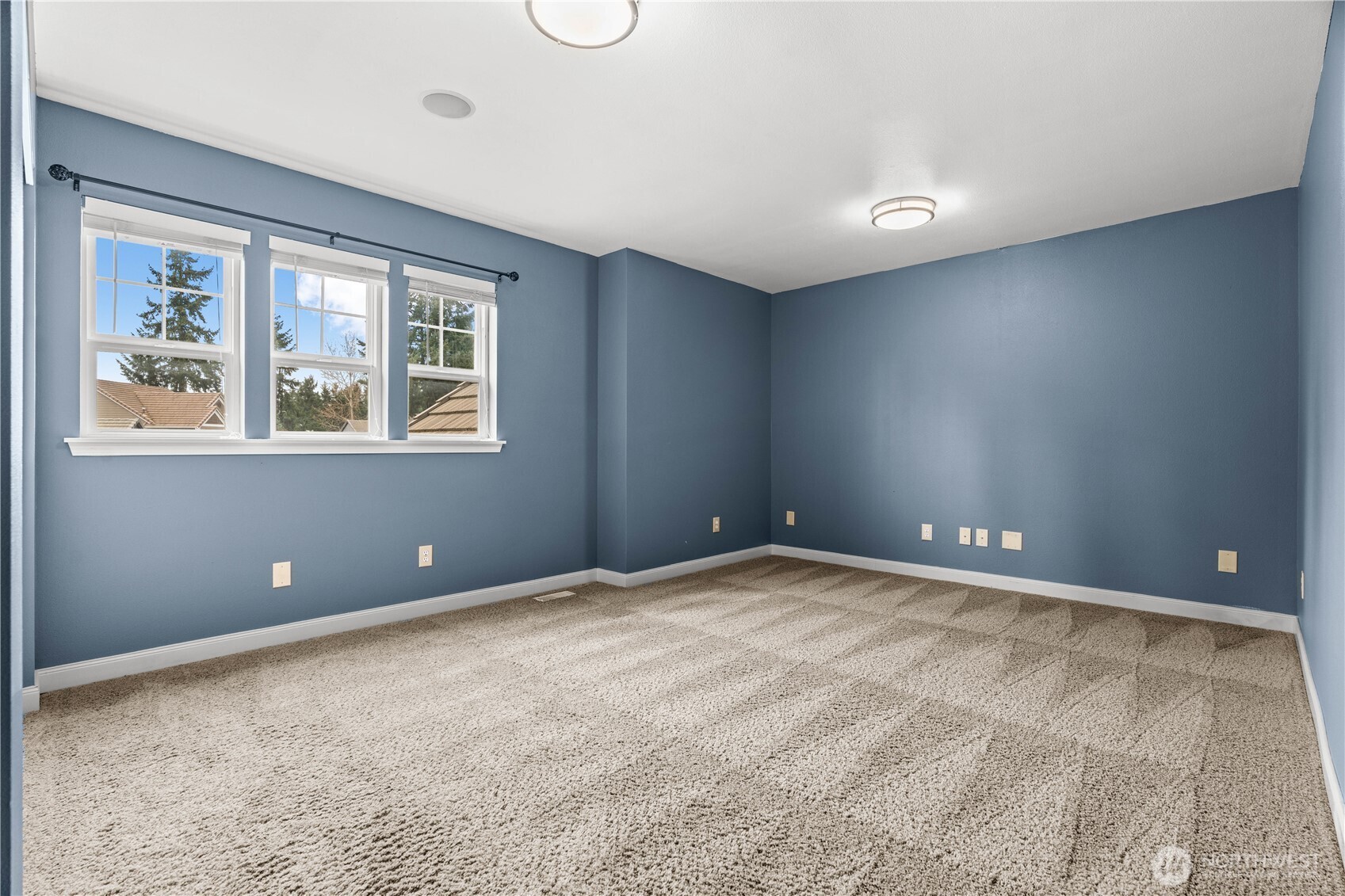 8805 182nd Street E, Puyallup, WA 98375