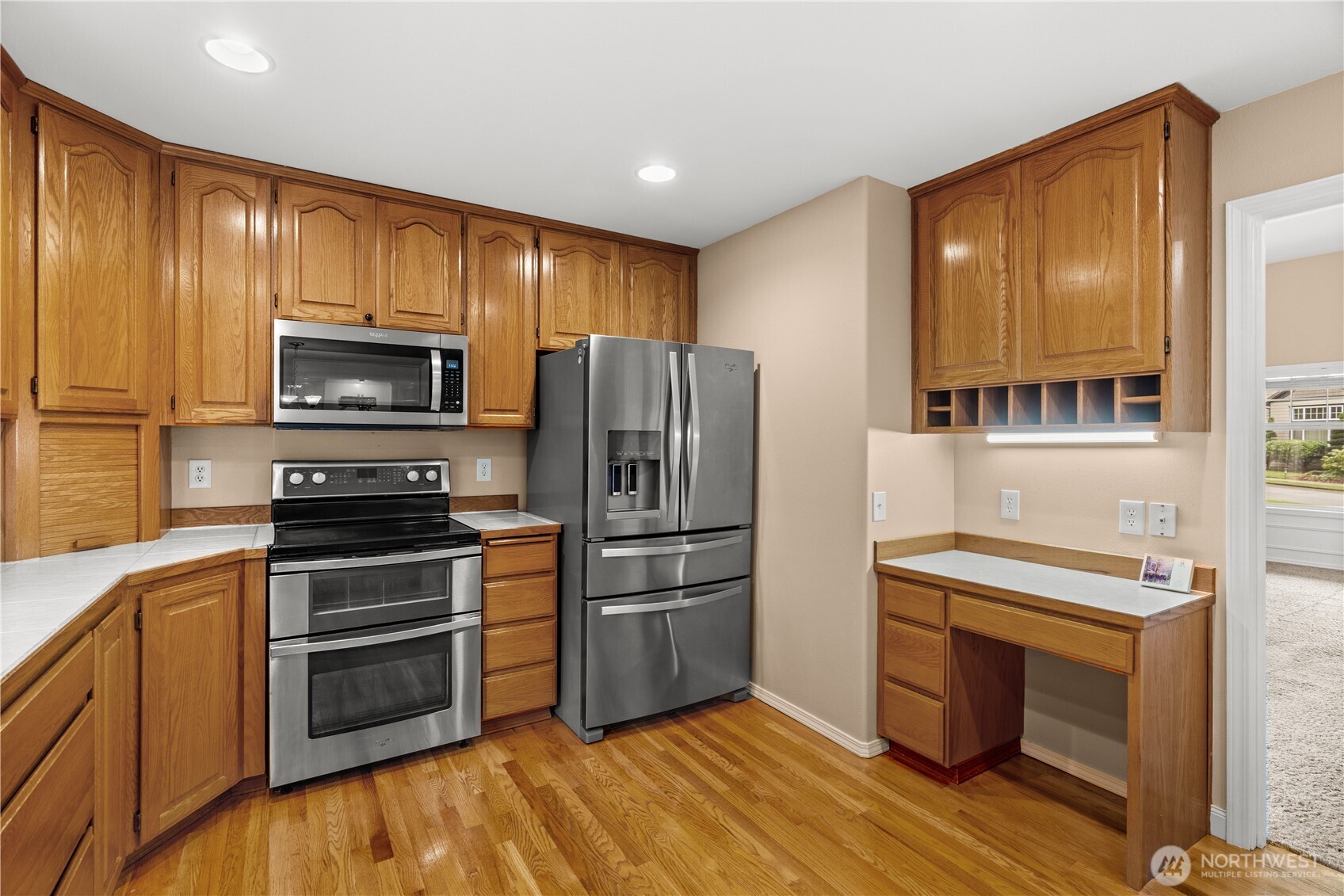 8805 182nd Street E, Puyallup, WA 98375