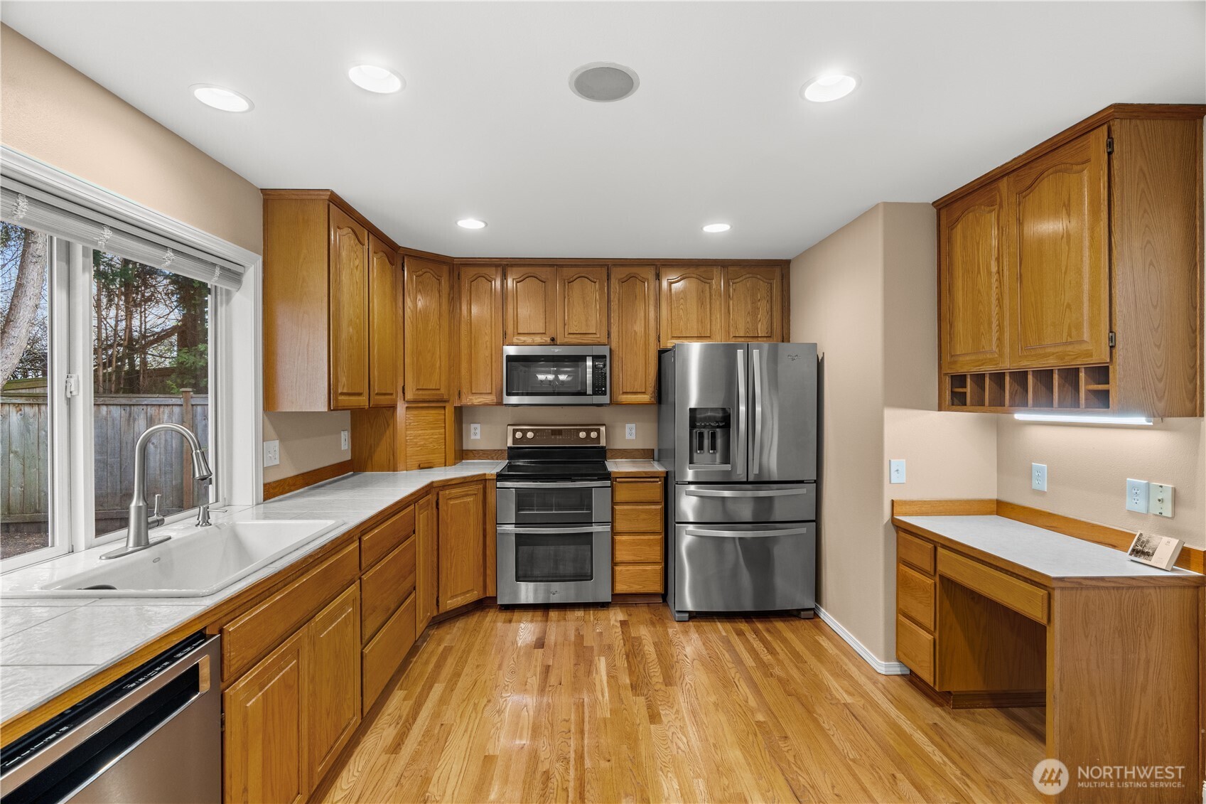 8805 182nd Street E, Puyallup, WA 98375