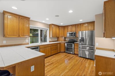 8805 182nd Street E, Puyallup, WA 98375 - Photo 31