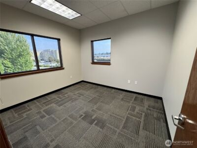 325 E George Hopper Road #202, Burlington, WA 98233 - Photo 17