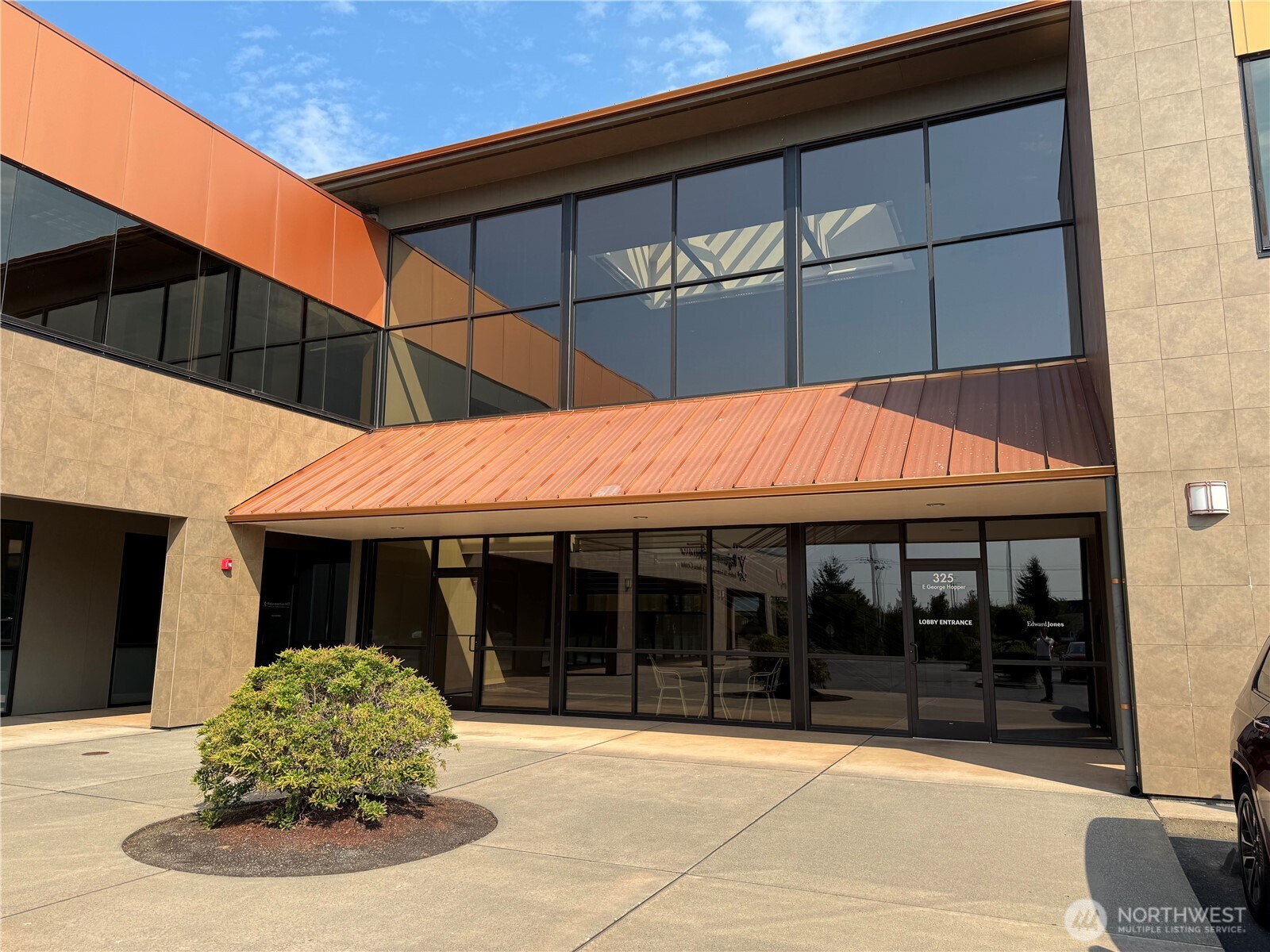 325 E George Hopper Road #202, Burlington, WA 98233