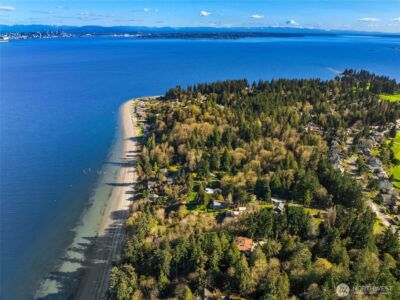 8010 Grand Avenue NE, Bainbridge Island, WA 98110 - Photo 38