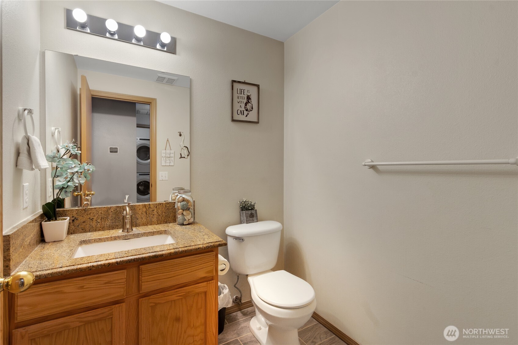 704 29th Avenue SE, Puyallup, WA 98374