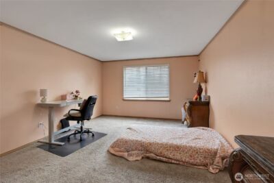 704 29th Avenue SE, Puyallup, WA 98374 - Photo 16