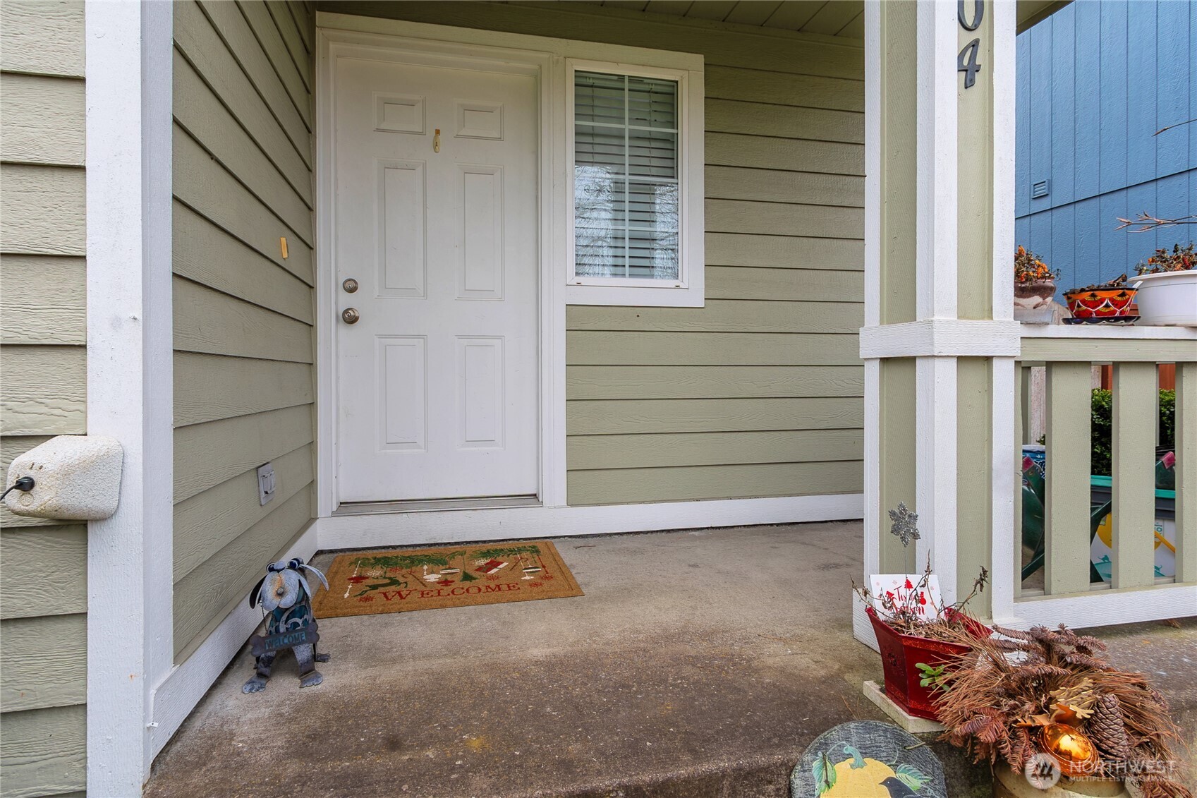 704 29th Avenue SE, Puyallup, WA 98374