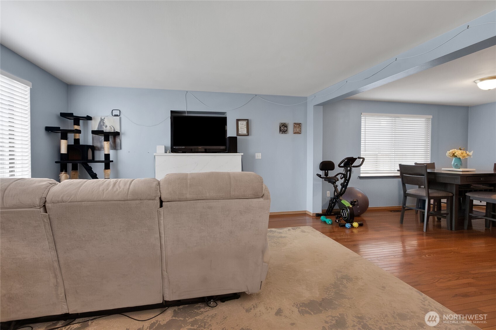 704 29th Avenue SE, Puyallup, WA 98374