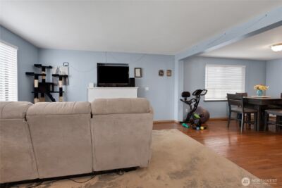 704 29th Avenue SE, Puyallup, WA 98374 - Photo 5