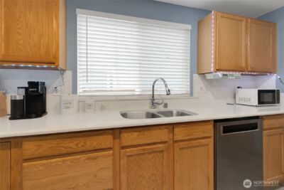 704 29th Avenue SE, Puyallup, WA 98374 - Photo 9