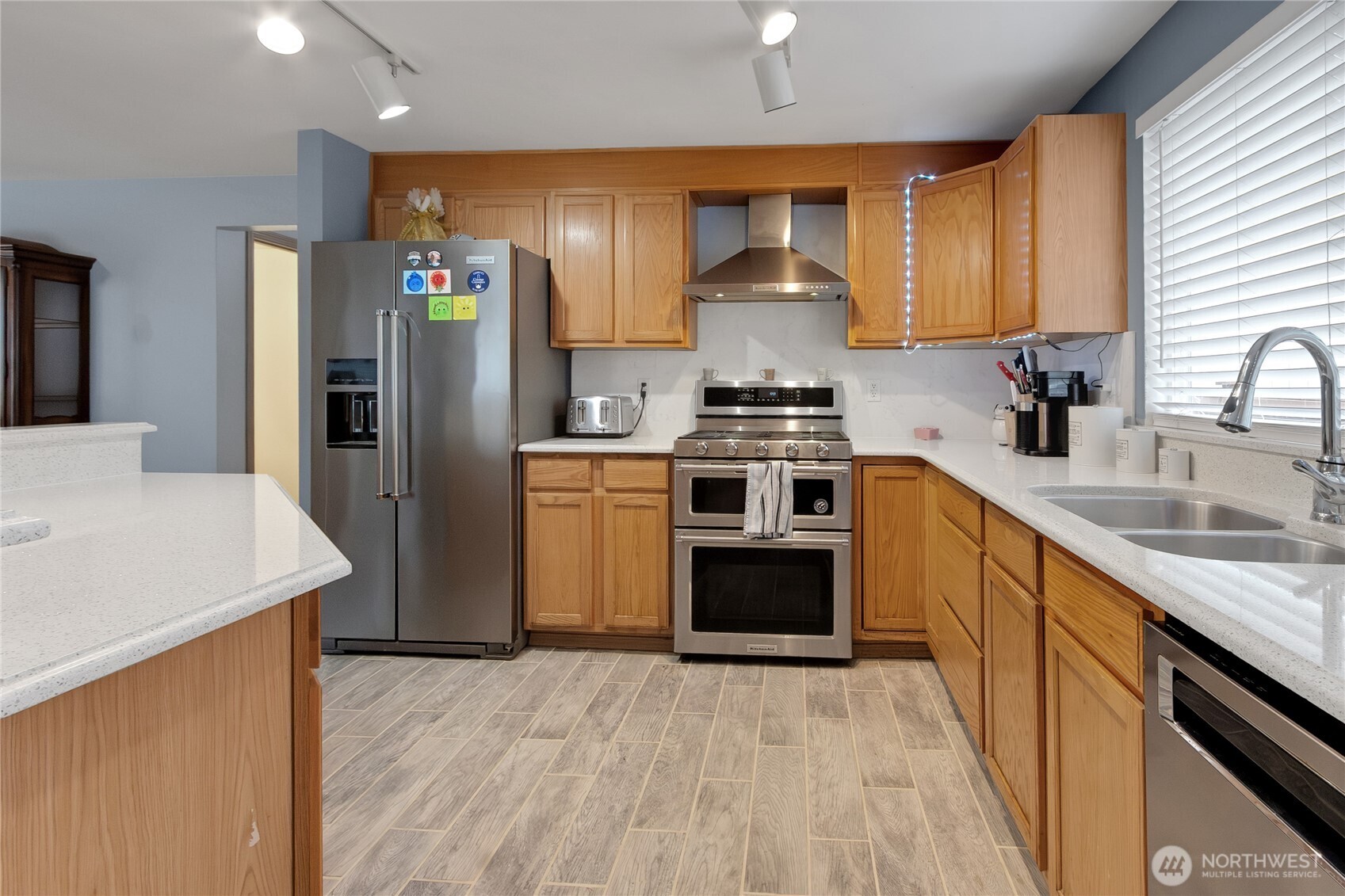 704 29th Avenue SE, Puyallup, WA 98374