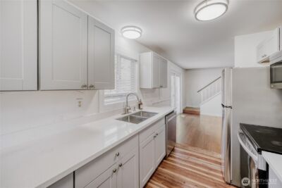 21004 NE 91st Street , Redmond, WA 98053 - Photo 14