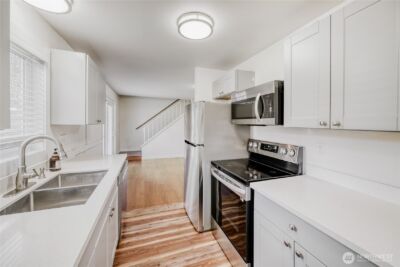 21004 NE 91st Street , Redmond, WA 98053 - Photo 15
