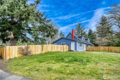 21004 NE 91st Street , Redmond, WA 98053 - Photo 2