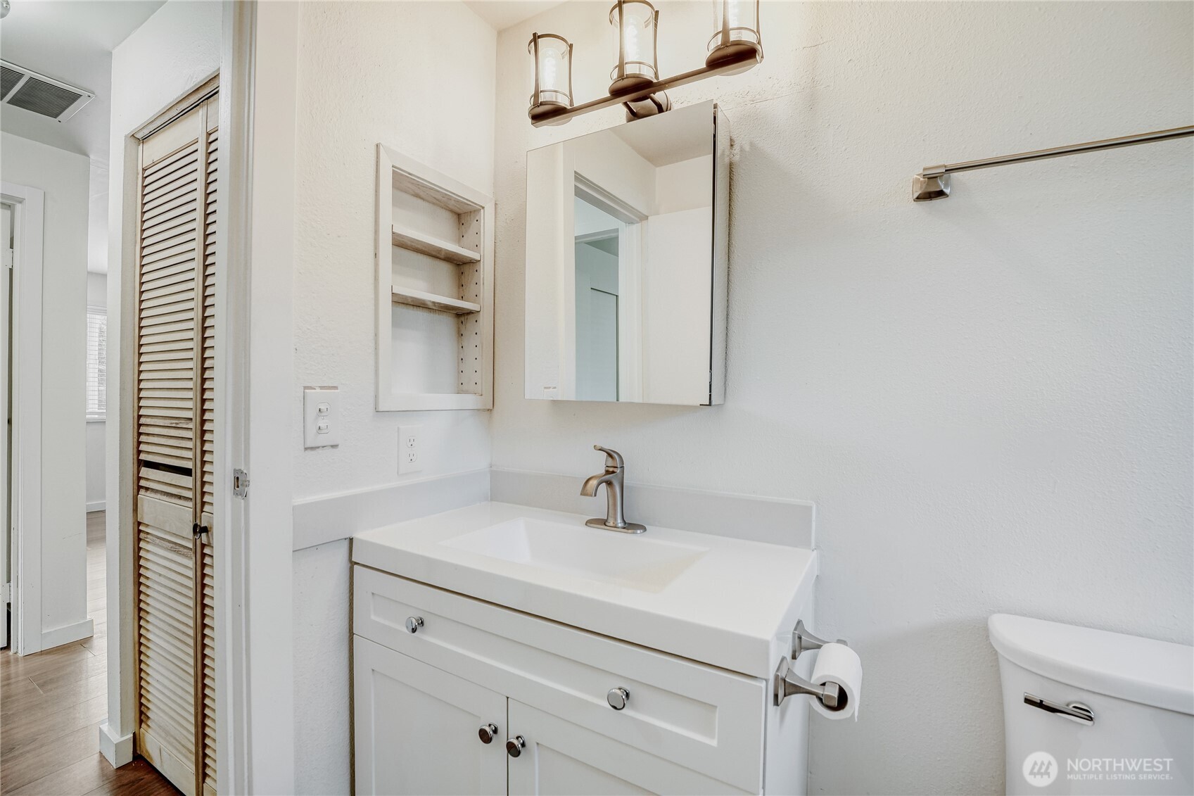 21004 NE 91st Street , Redmond, WA 98053