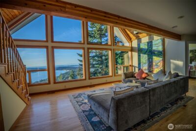 612 Lindsay Way , Orcas Island, WA 98245