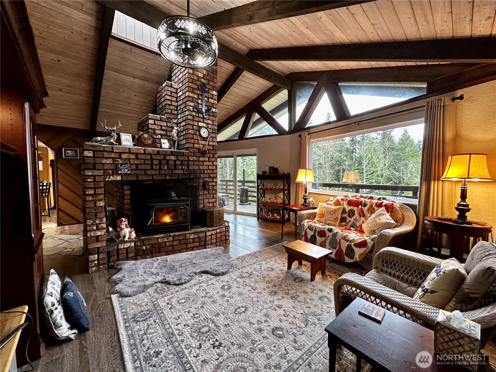 364 Old Dads Road , Sequim, WA 98382