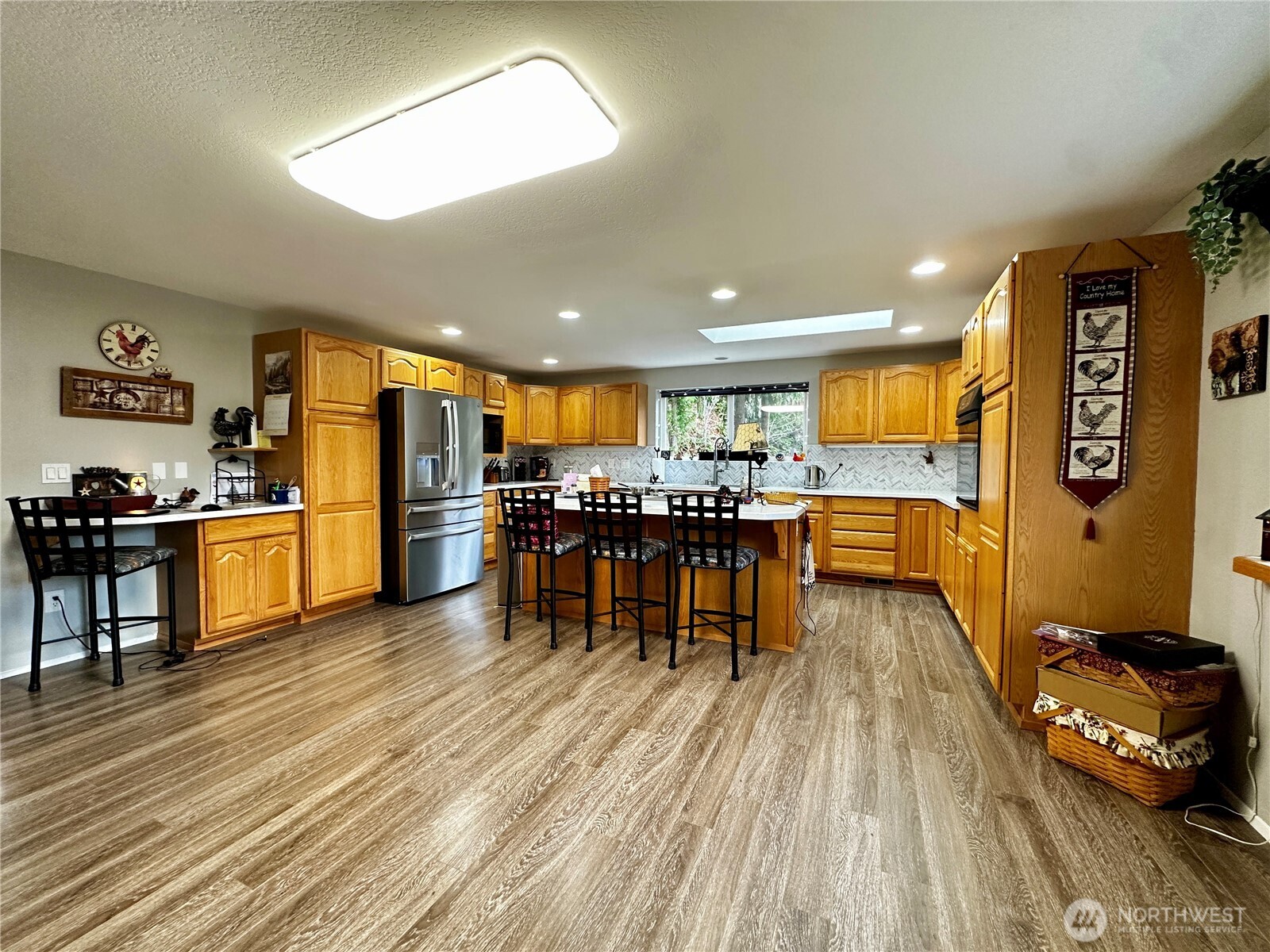 364 Old Dads Road , Sequim, WA 98382