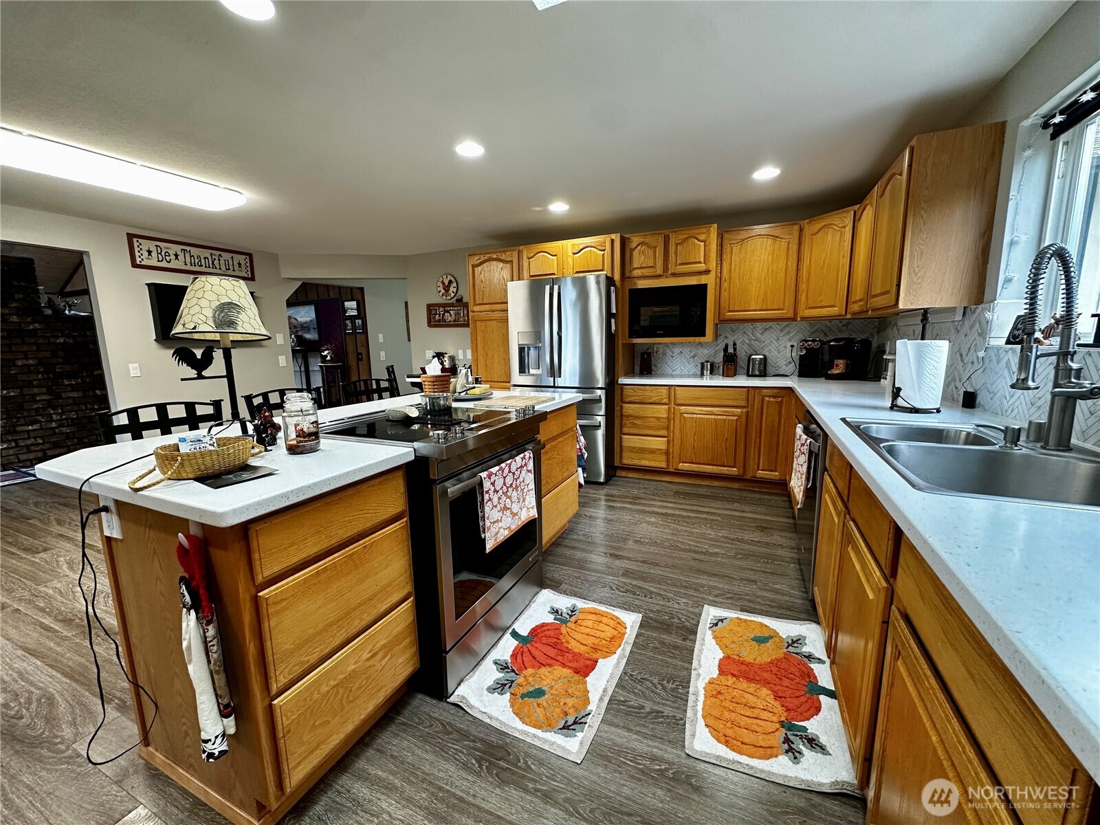 364 Old Dads Road , Sequim, WA 98382