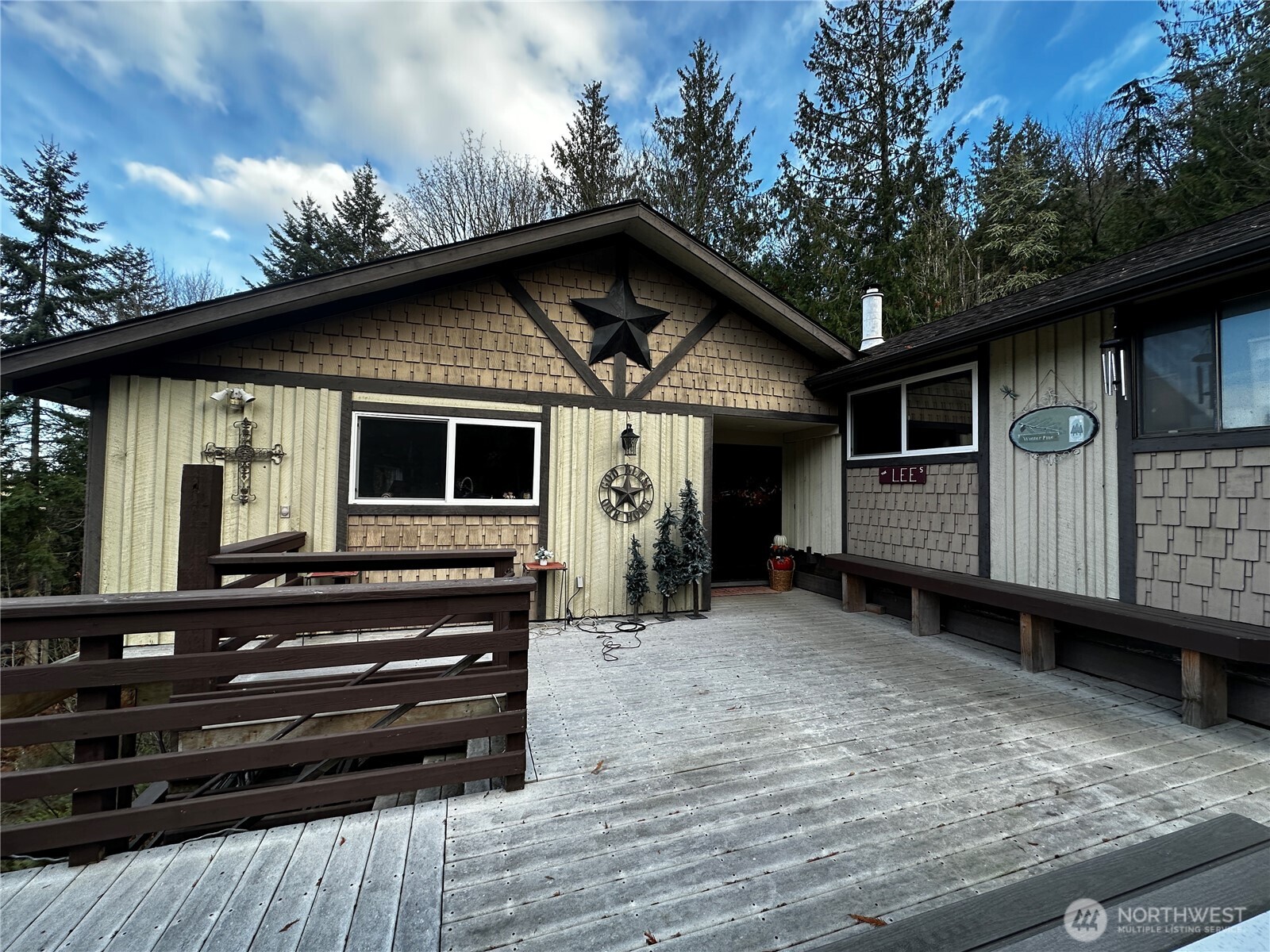 364 Old Dads Road , Sequim, WA 98382