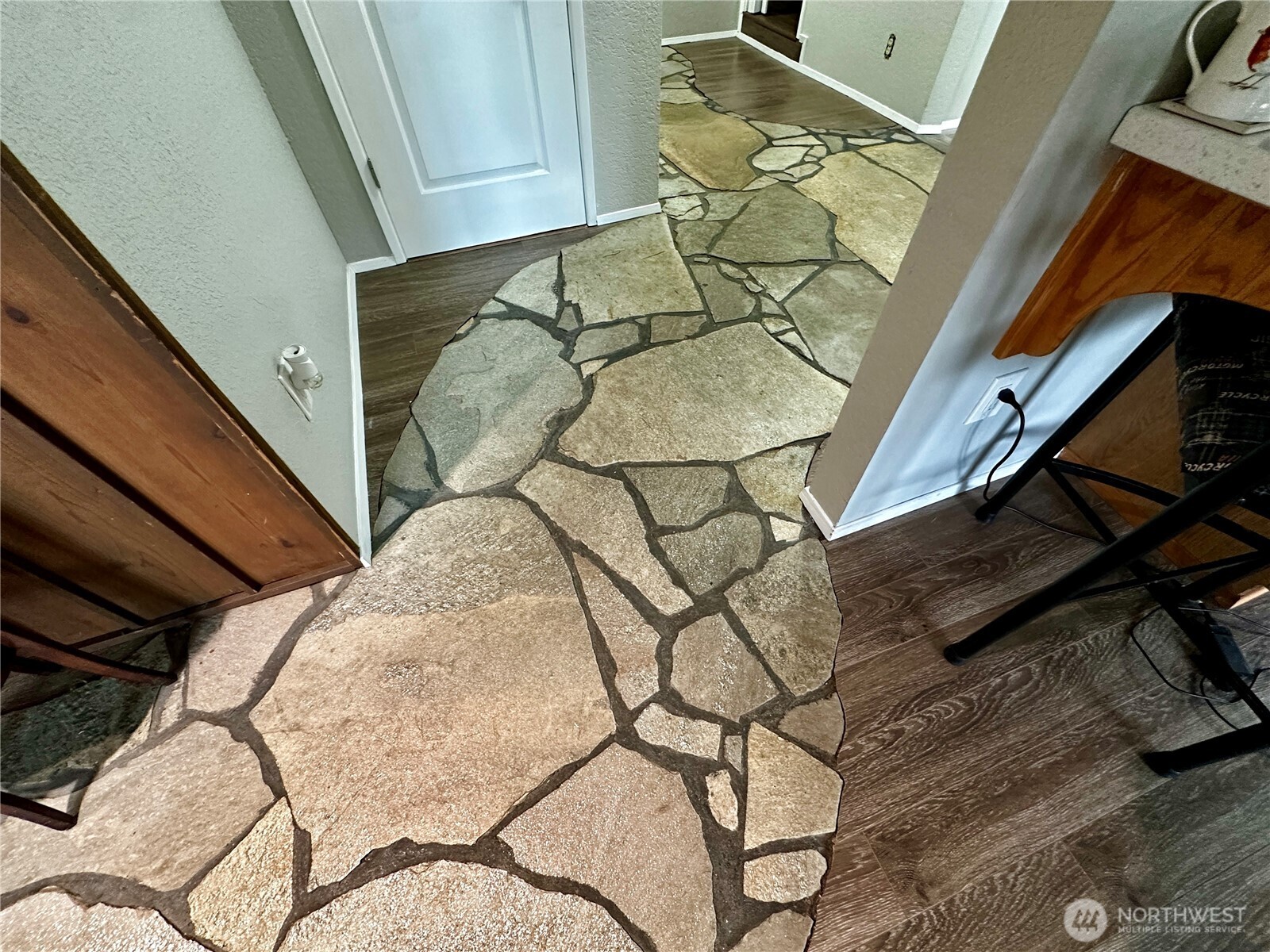 364 Old Dads Road , Sequim, WA 98382