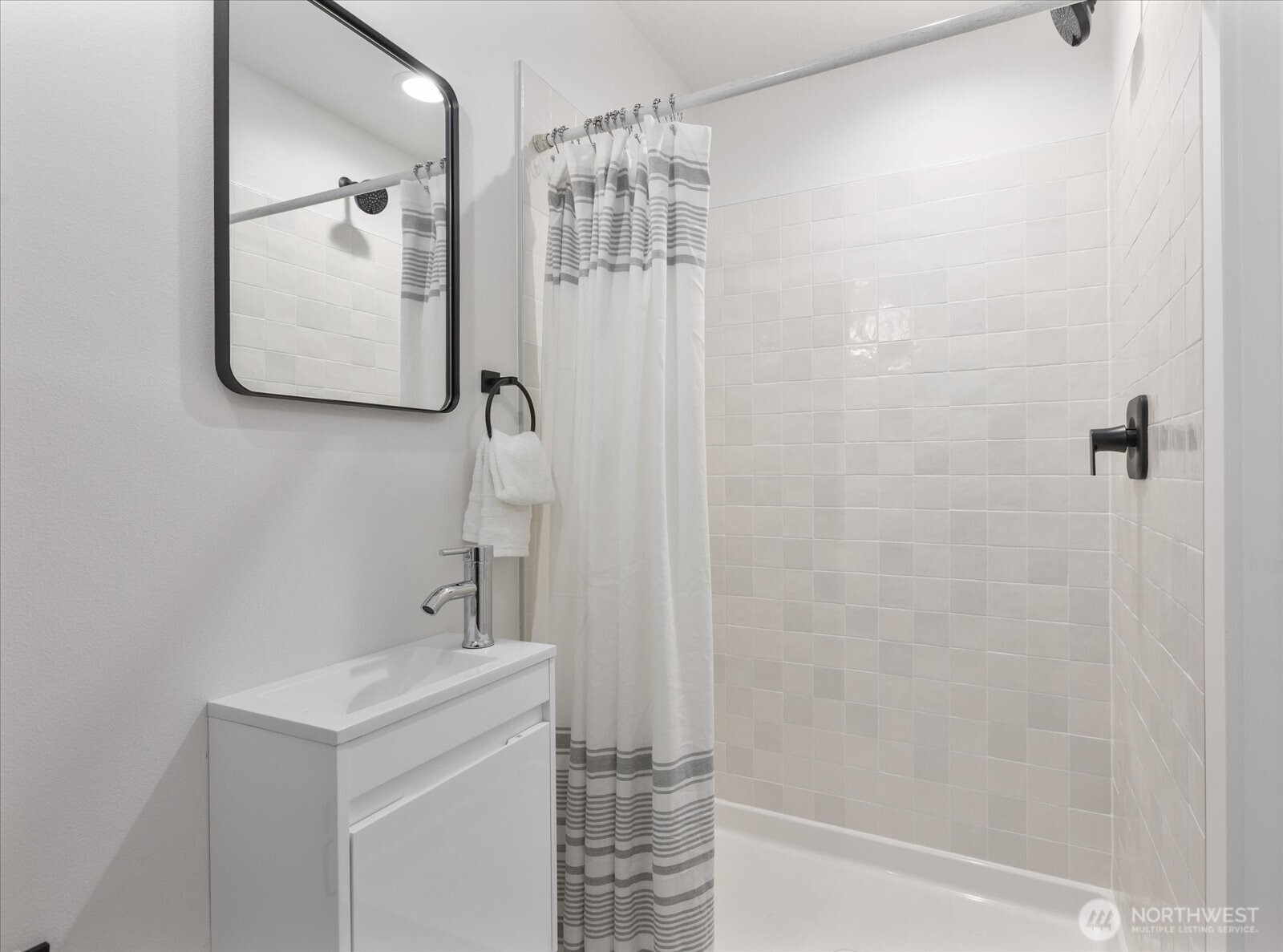 3120 Queen Anne Avenue N, Seattle, WA 98109