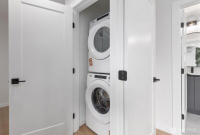 3120 Queen Anne Avenue N, Seattle, WA 98109 - Photo 27