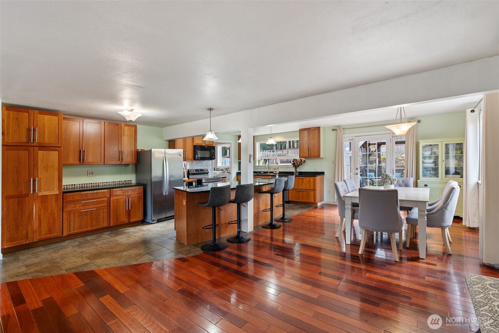 2111 Beacon Avenue SE, Olympia, WA 98501