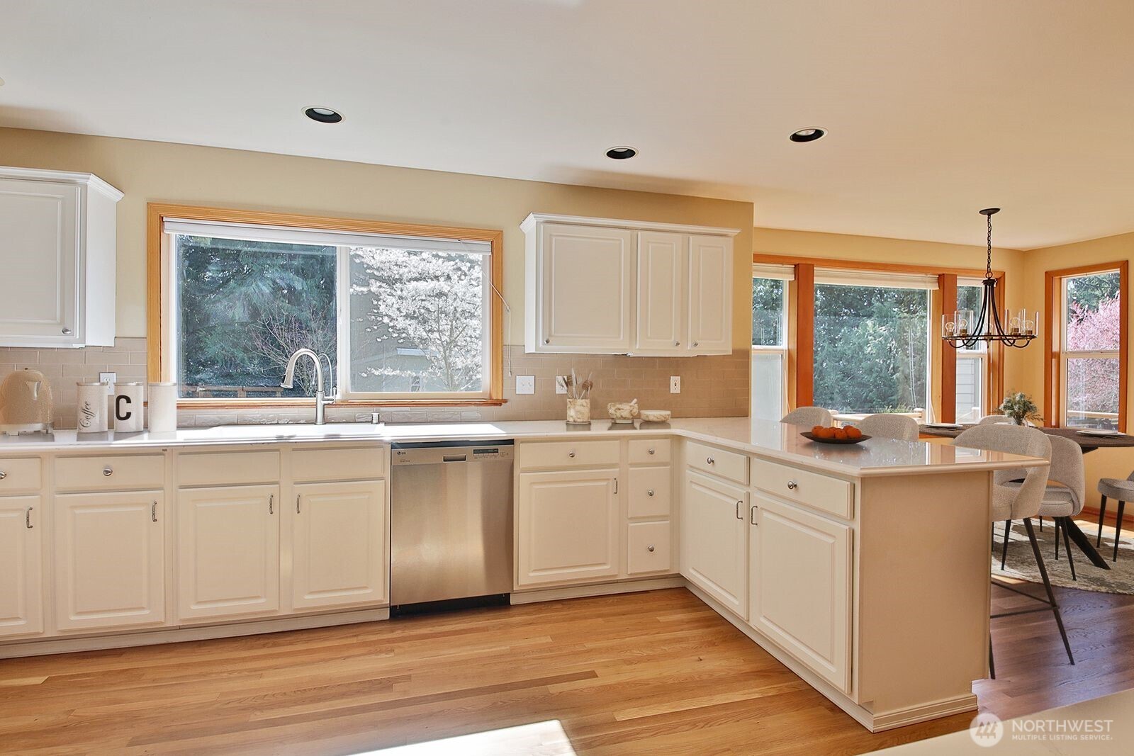 2876 Doc Savage Drive , Langley, WA 98260