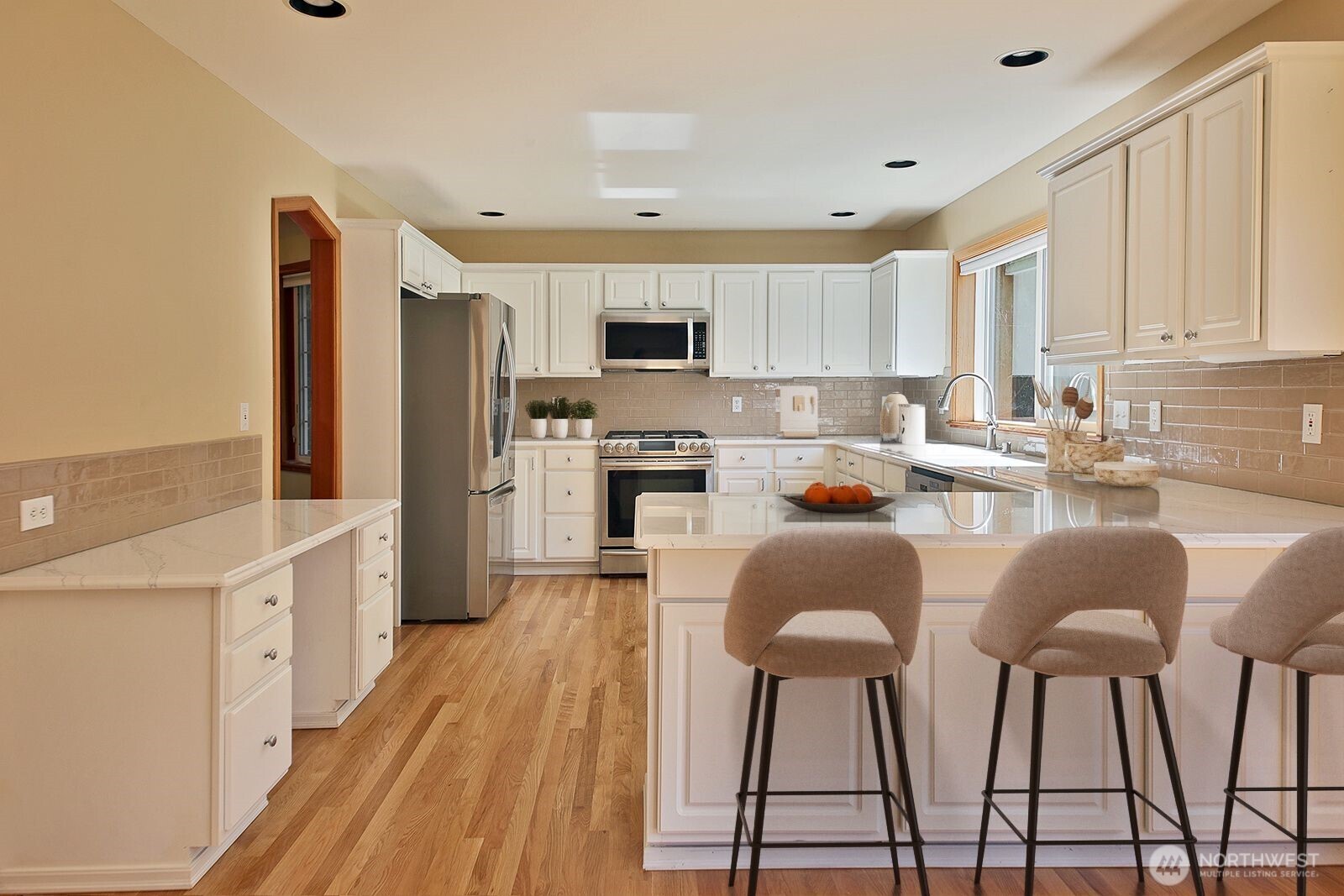 2876 Doc Savage Drive , Langley, WA 98260