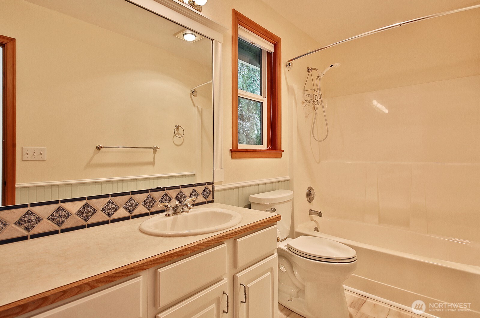 2876 Doc Savage Drive , Langley, WA 98260