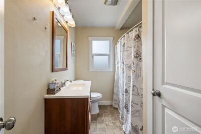1646 E Wright Avenue , Tacoma, WA 98404 - Photo 13