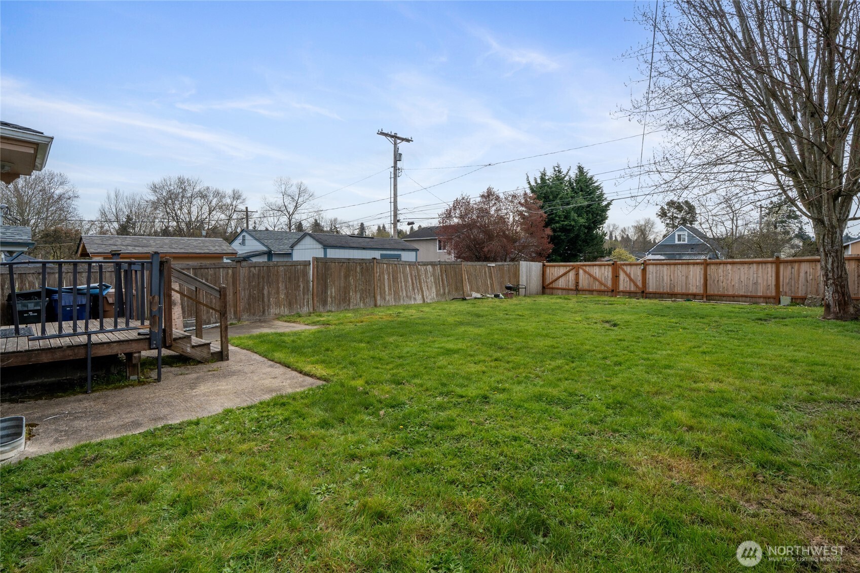 1646 E Wright Avenue , Tacoma, WA 98404